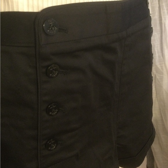 Aritzia shorts - Picture 4 of 10